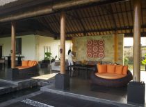 Villa Rumah Lotus, Living room area